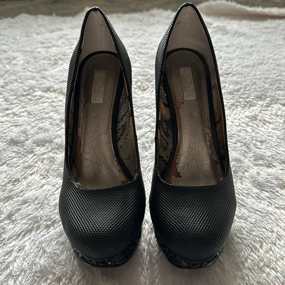 RACHEL Rachel Roy Black Textured Heels - Picture 2 of 9